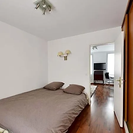 Апартаменты Cosy Cocon - Proche Tour Eiffel - By Mon Petit Fare Париж